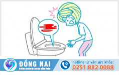 Đi cầu ra máu tươi nhưng không đau là bị gì?