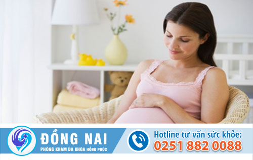 Mang bầu bị viêm phụ khoa liệu có ảnh hưởng đến thai nhi không?