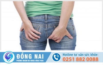 Hậu môn xuất hiện vật thể lạ là bị gì?